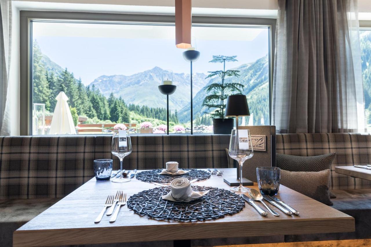 Hotel Sonnblick St. Leonhard im Pitztal Exterior foto