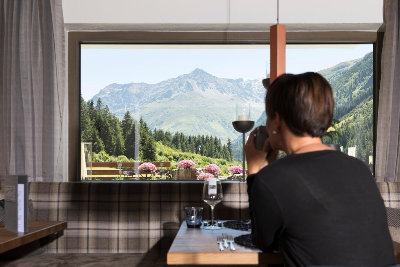 Hotel Sonnblick St. Leonhard im Pitztal Exterior foto